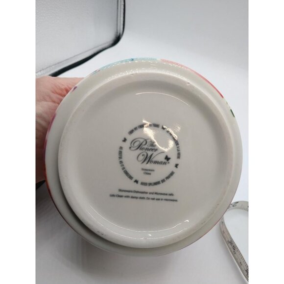 Pioneer Woman Floral Ceramic Canister With Wooden Lid - Picture 4 of 5